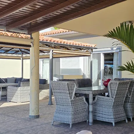 Karat Roque Del Conde Ferienhaus *